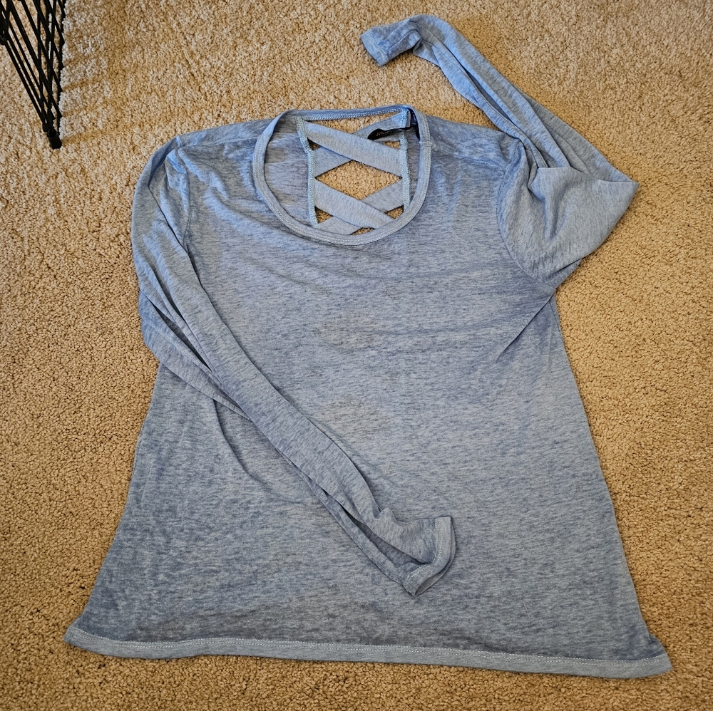 Betsy Johnson Activewear top